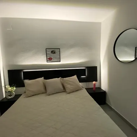 Belle Vue 1ere Lignee Marina Apartment *